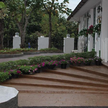 La Place Loei Exterior foto